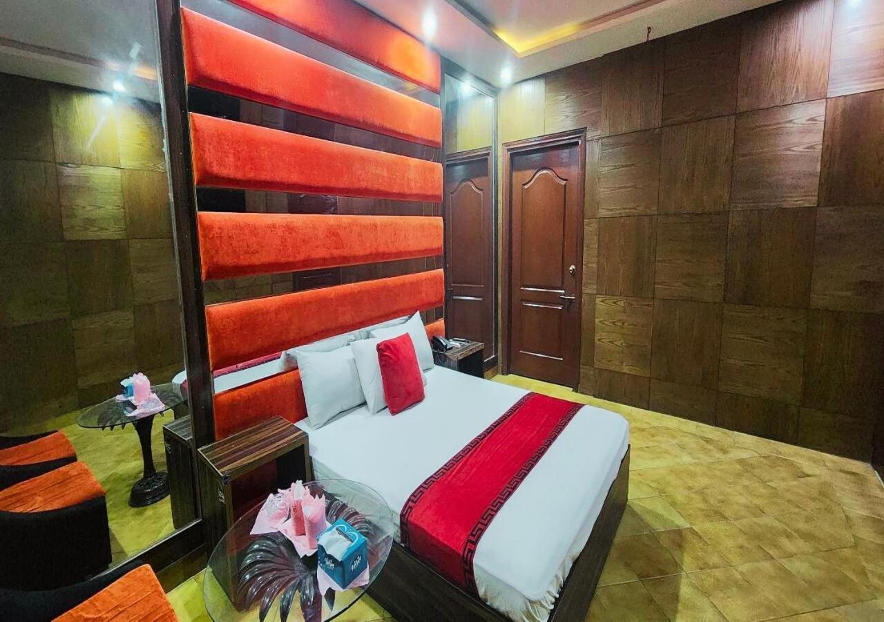 Sapphire Inn Motel Lahor Dış mekan fotoğraf